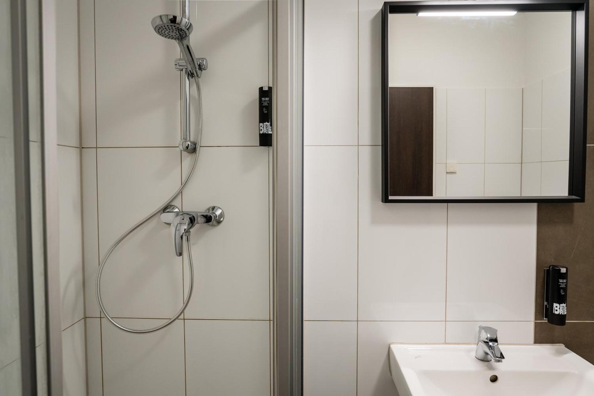 Apartmenthaus Berlin Neukoelln Екстериор снимка