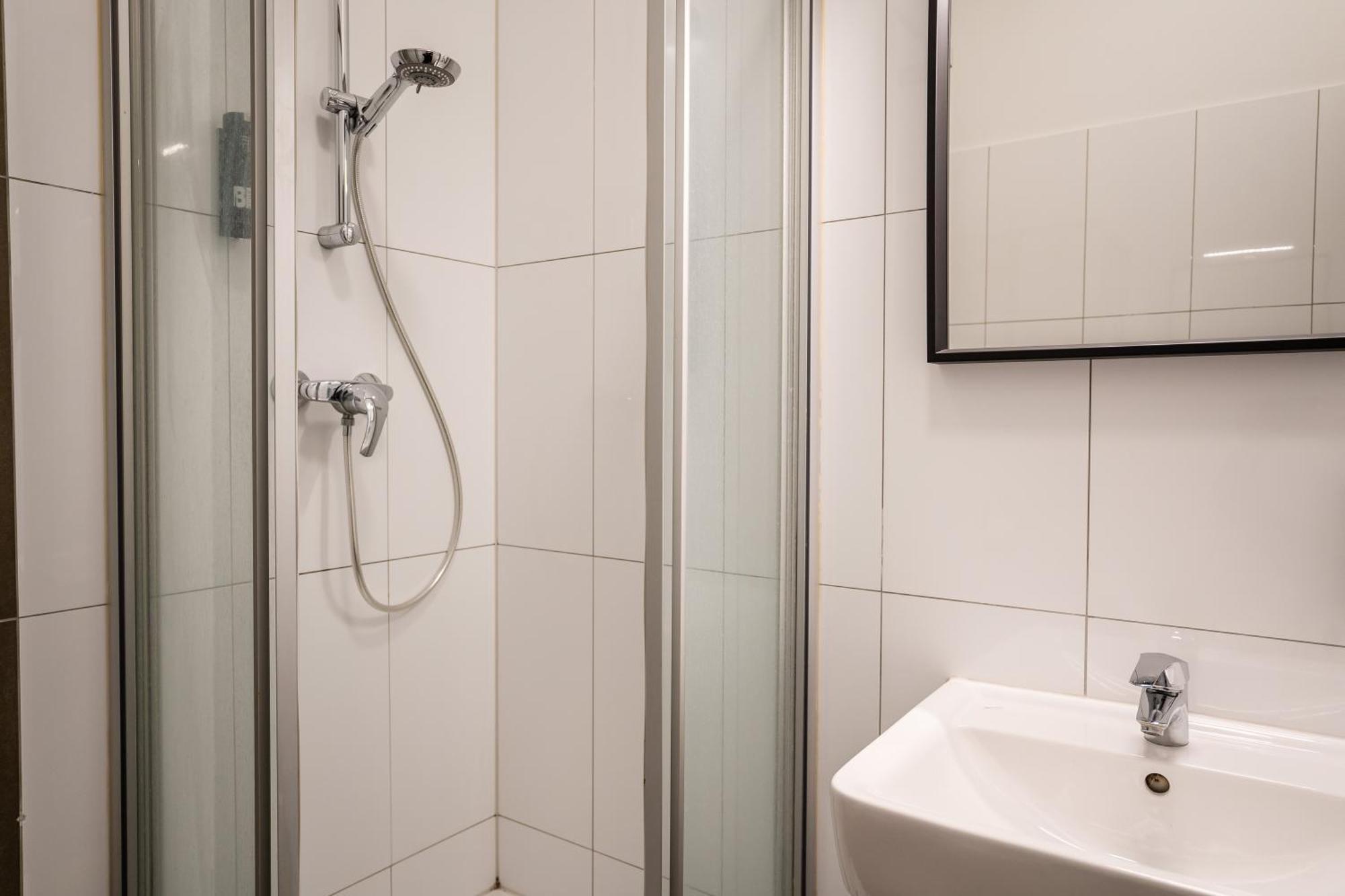 Apartmenthaus Berlin Neukoelln Екстериор снимка